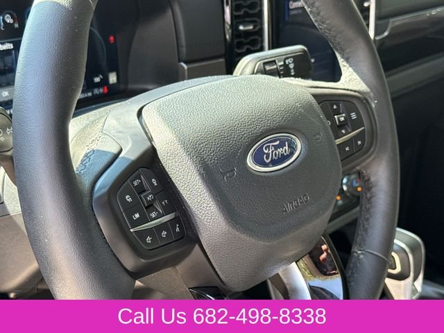Used 2025 Gray Ford Lariat image 28