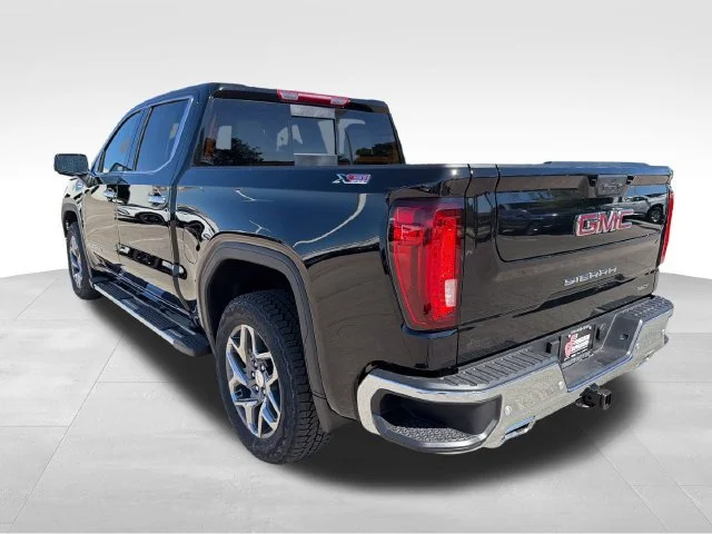 New 2026 Onyx Black GMC SLT image 5