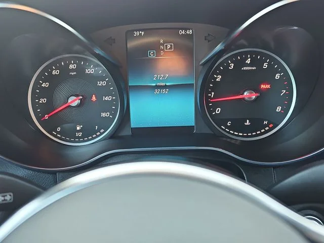 Used 2022 Gray Mercedes-Benz GLC 300 image 13