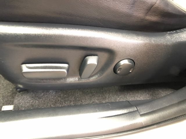 Certified Used 2018 Silver Sky Metallic Toyota Limited image 11
