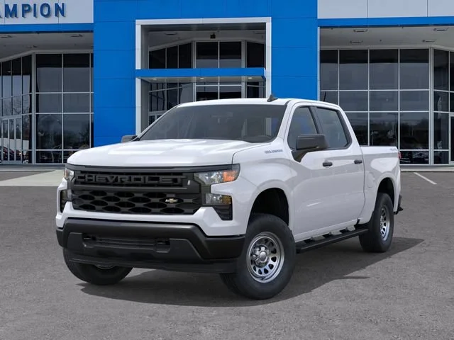 New 2026 Summit White Chevrolet WT image 6