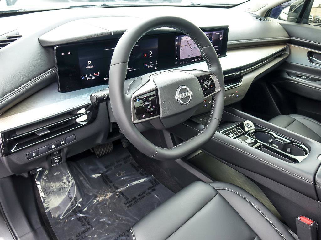 Used 2025 Gun Metallic Nissan SL image 14