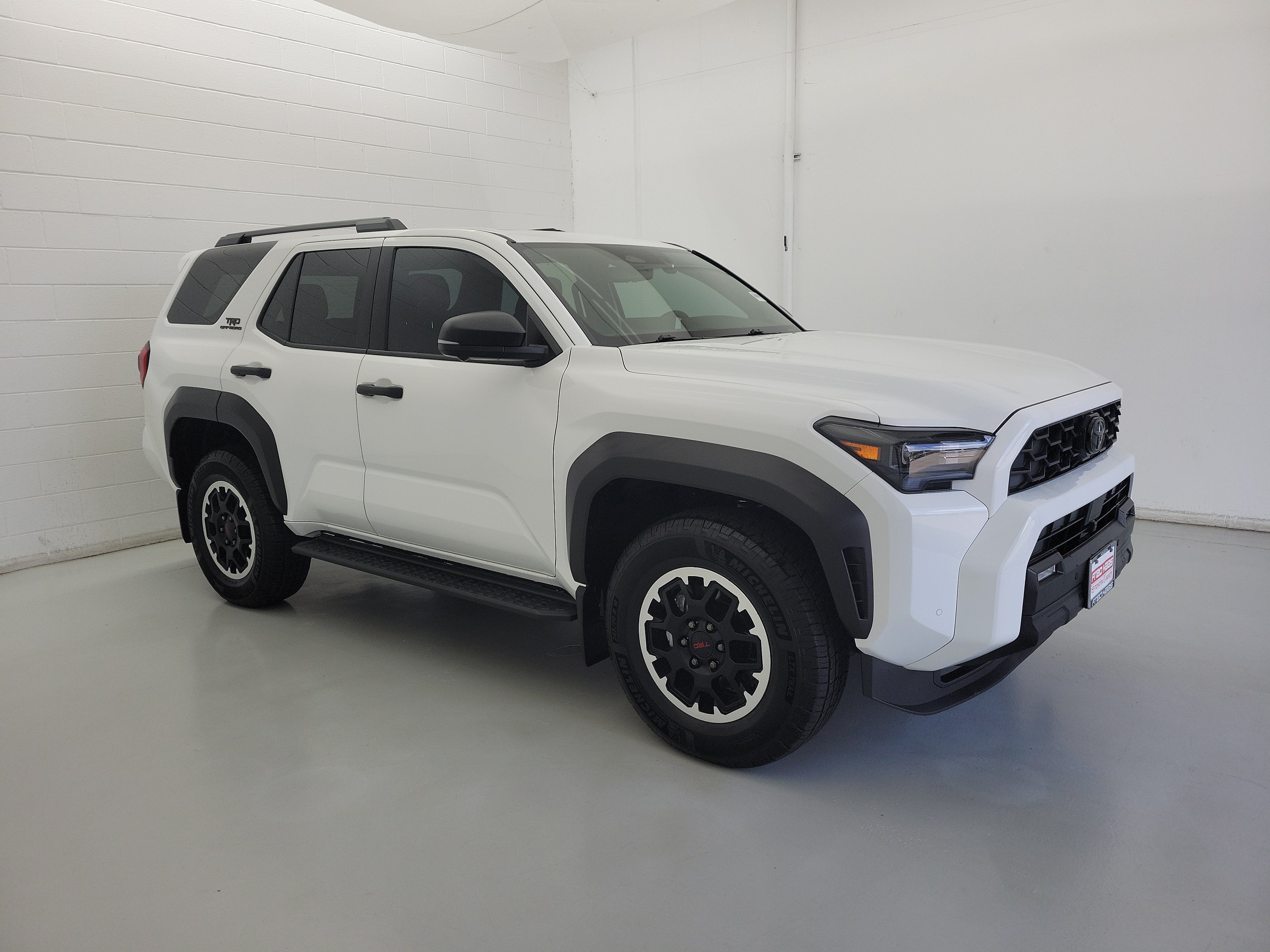 Used 2025 Ice Toyota TRD Off-Road Premium image 4