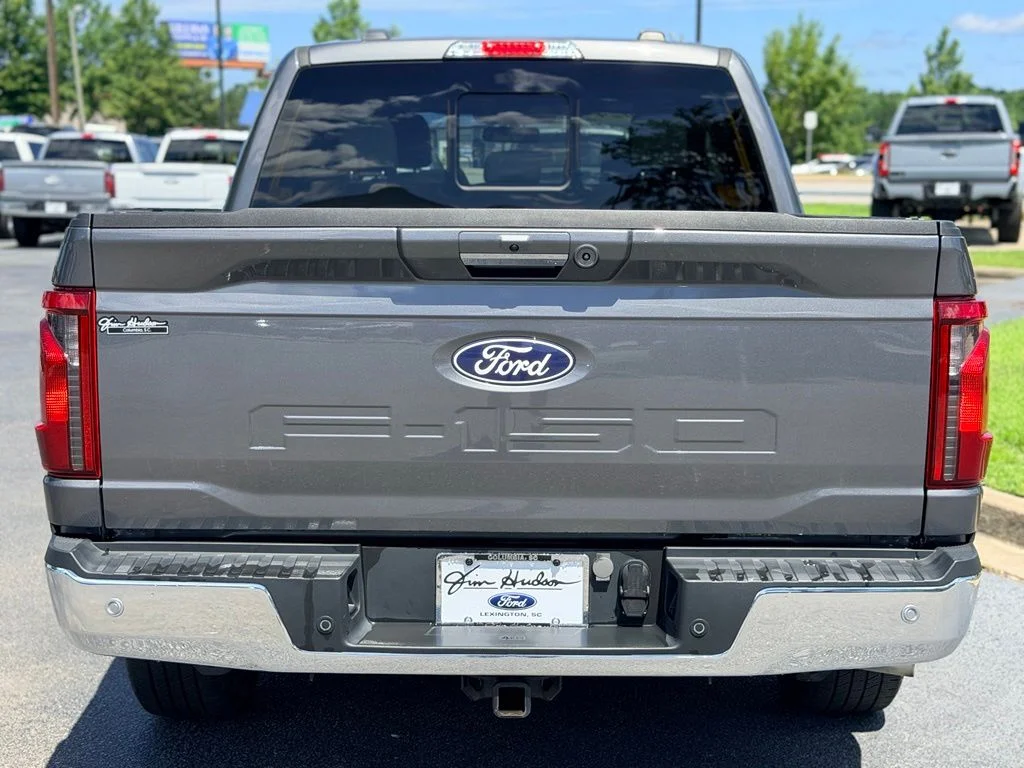 Used 2024 Gray Ford XLT image 7