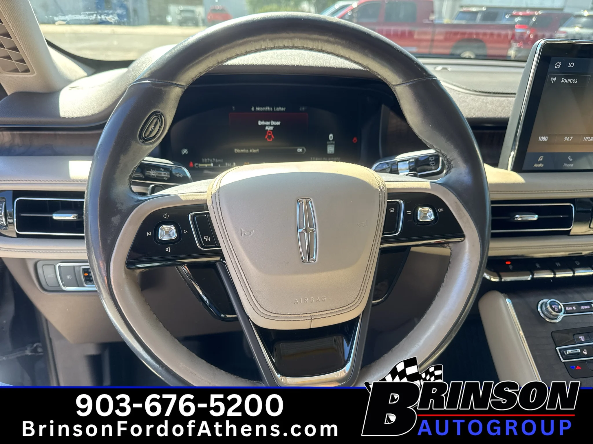 Used 2020 Infinite Black Metallic Lincoln Reserve image 20