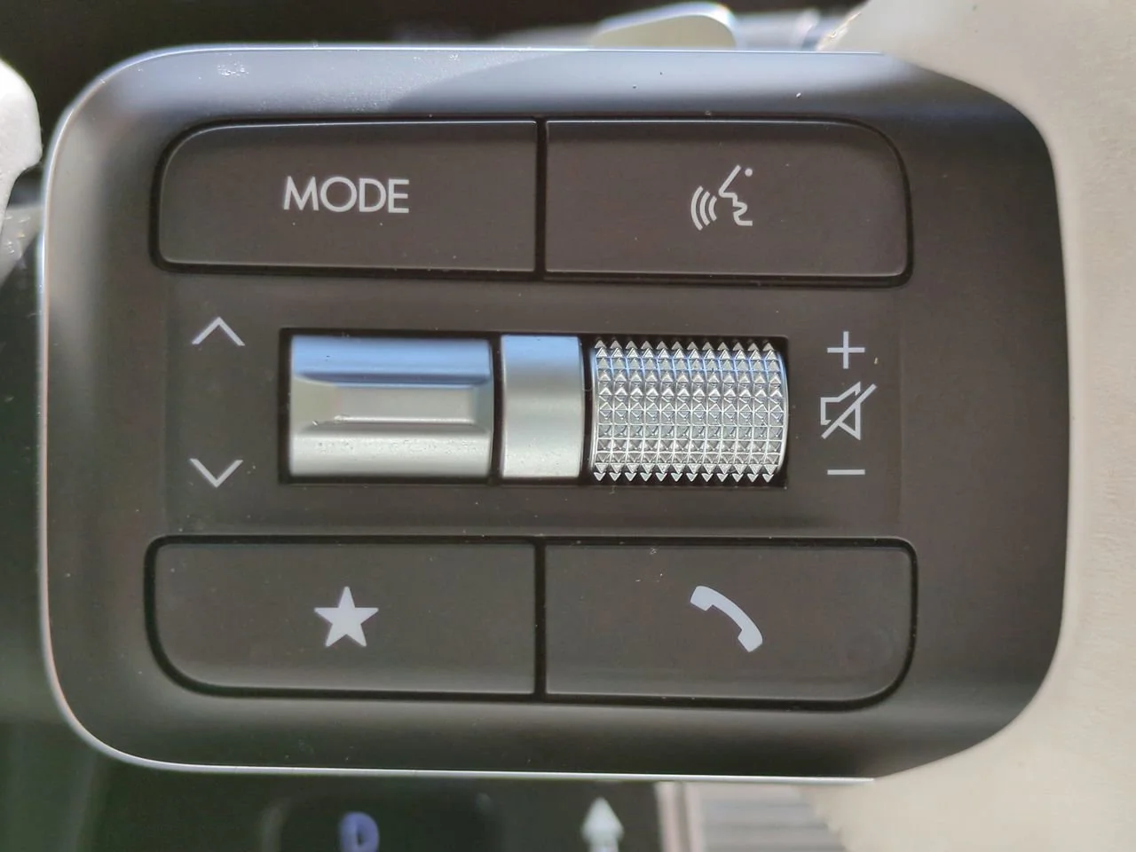 Used 2025 Ecotronic Gray Hyundai Calligraphy image 14