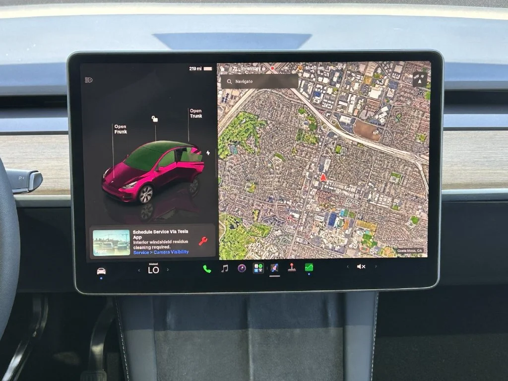 Used 2023 Solid Black Tesla Standard Range image 15