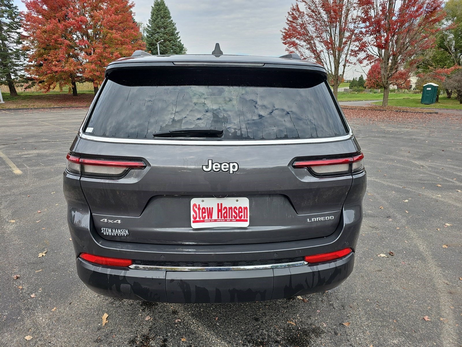 Certified Used 2025 Baltic Gray Metallic Clearcoat Jeep Laredo image 4