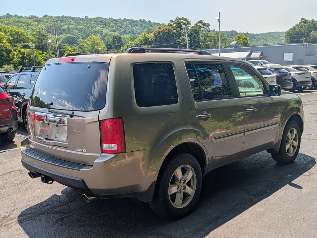 Used 2011 Honda Pilot EX with VIN 5FNYF4H48BB019254 for sale in Thomaston, CT