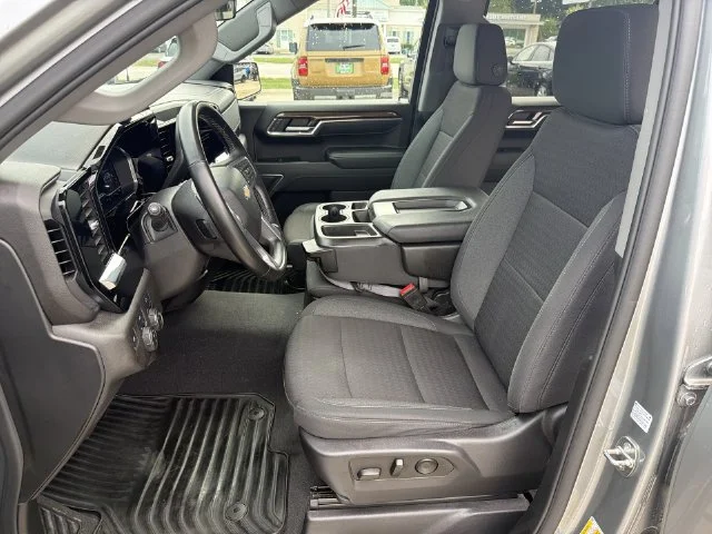 Used 2024 Gray Chevrolet LT image 20