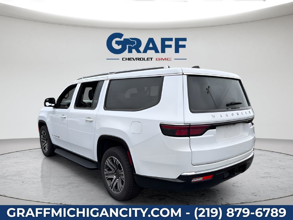 Used 2024  Jeep Series II image 4