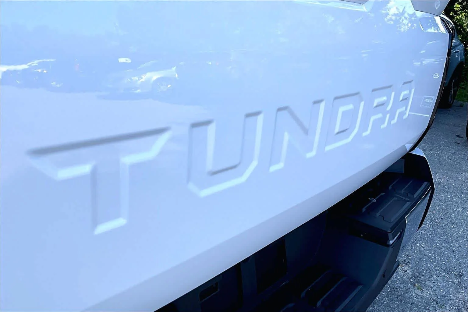 Used 2024 Ice Cap Toyota SR5 image 10