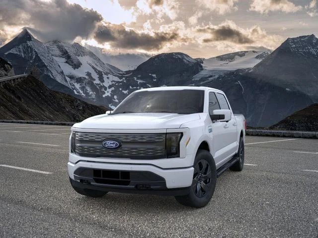 2025 Ford F-150 Lightning Lariat - Photo 2