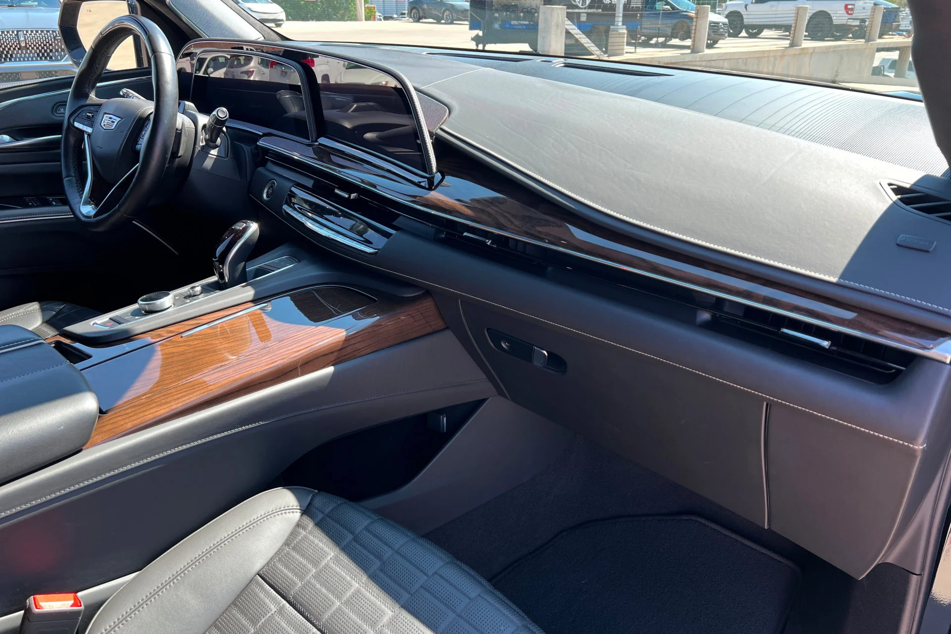 2024 Cadillac Escalade ESV Premium Luxury Platinum - Photo 25