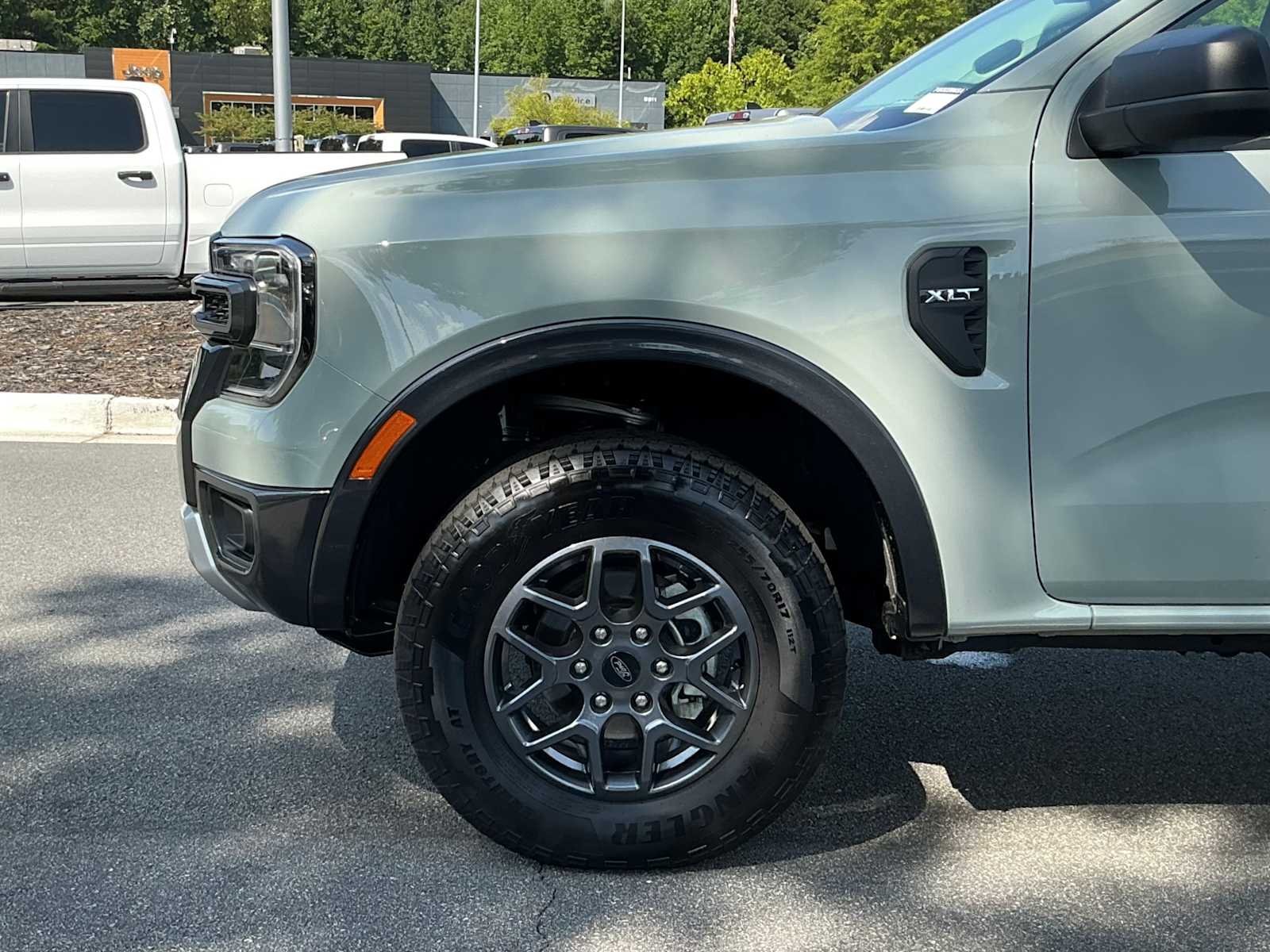Used 2024 Cactus Grey Ford XLT image 12