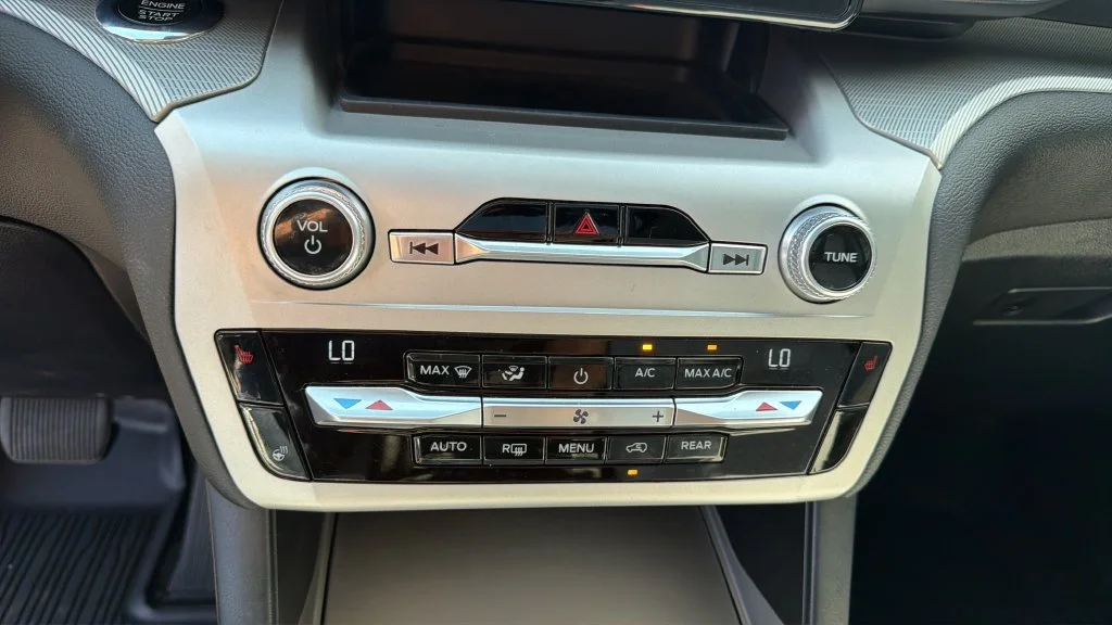 Used 2021 Gray Ford XLT image 29