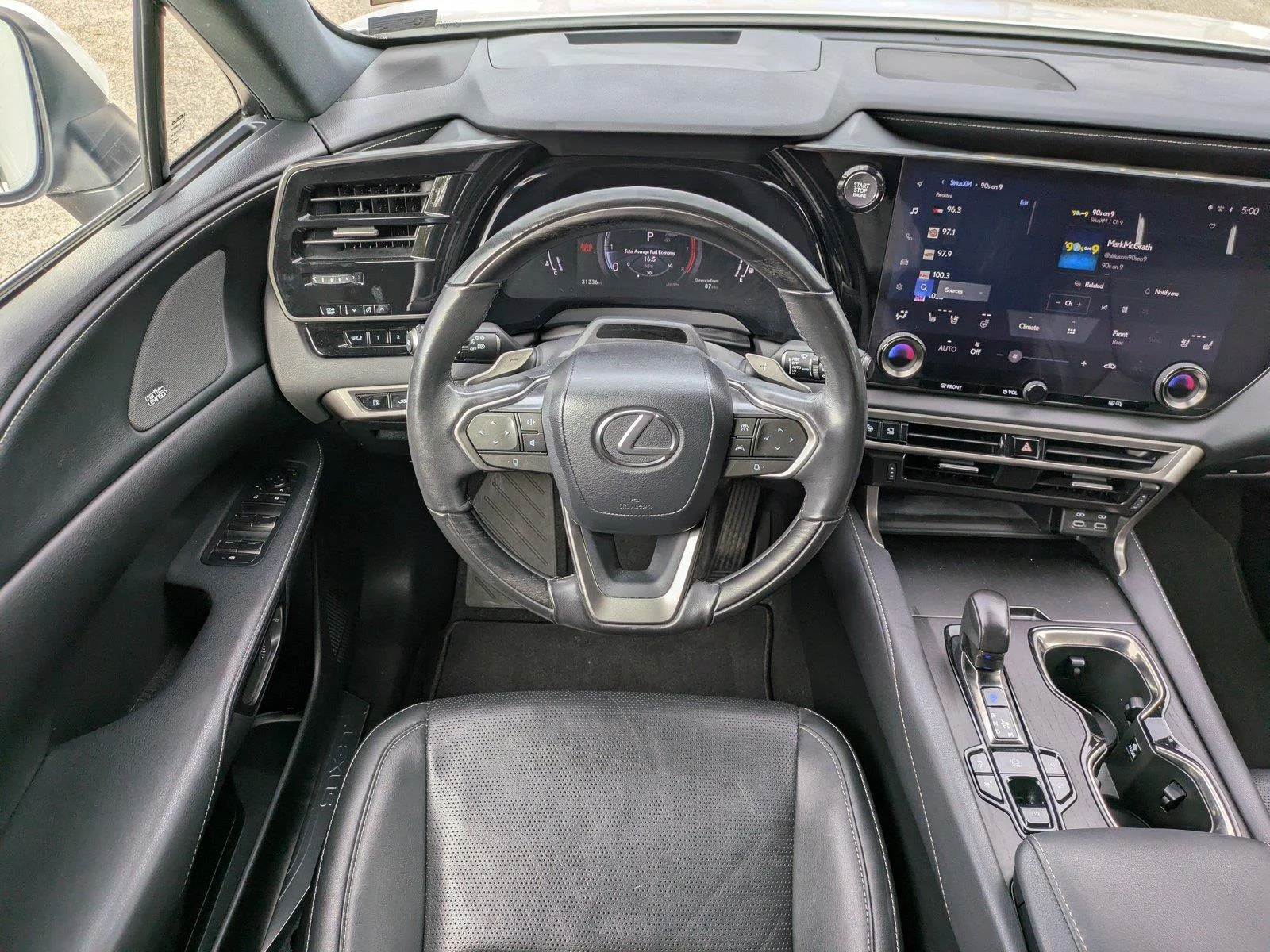 Used 2023 Eminent White Pearl Lexus RX 350 Premium Plus image 16