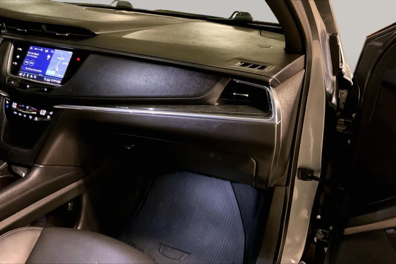 Used 2020 Satin Steel Metallic Cadillac Premium Luxury FWD image 17