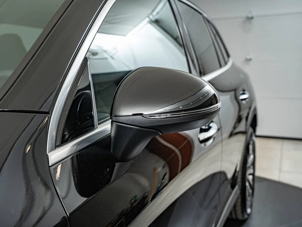 Certified Used 2026 Black Mercedes-Benz GLC 300 image 9