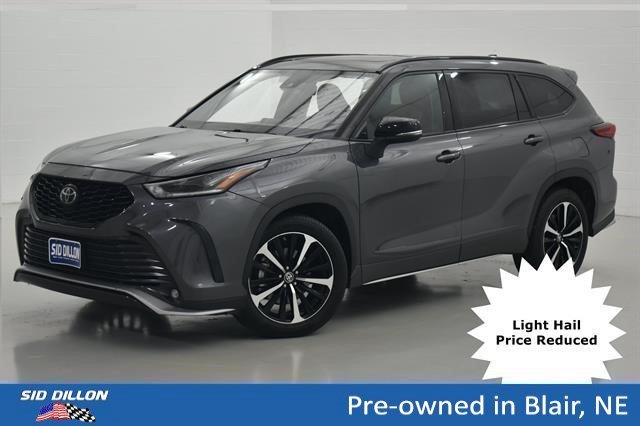 2021 Toyota Highlander XSE