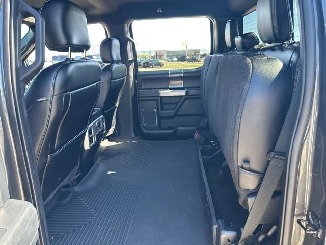 Used 2020 Magnetic Ford Lariat image 7