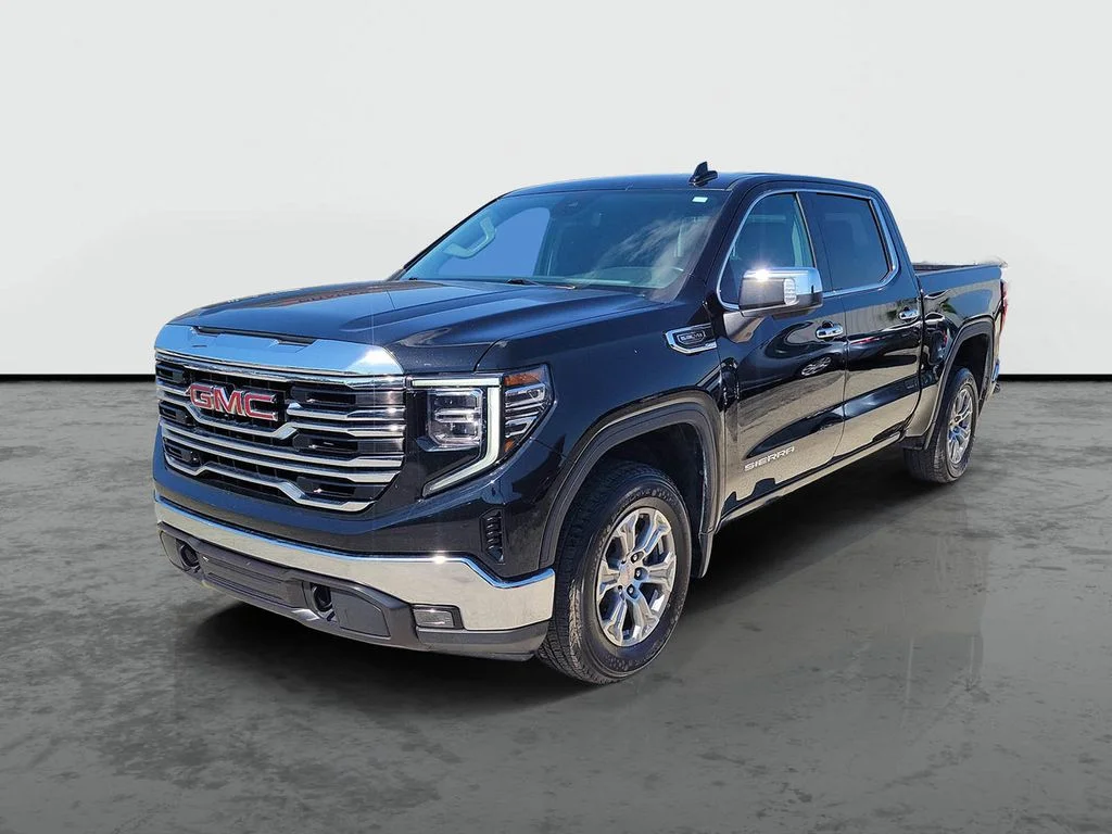 Used 2024 Black GMC SLT image 5