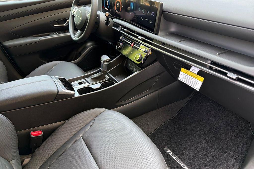 New 2026 Silver Hyundai SEL Plus AWD image 13