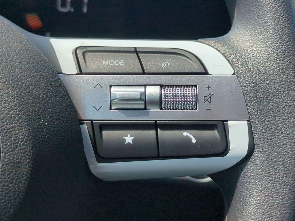 New 2026 Silver Hyundai SEL Plus FWD image 19
