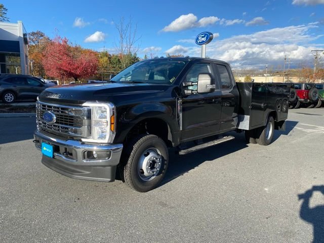 2026 Ford F-350 Super Duty Chassis Cab XL - Photo 11