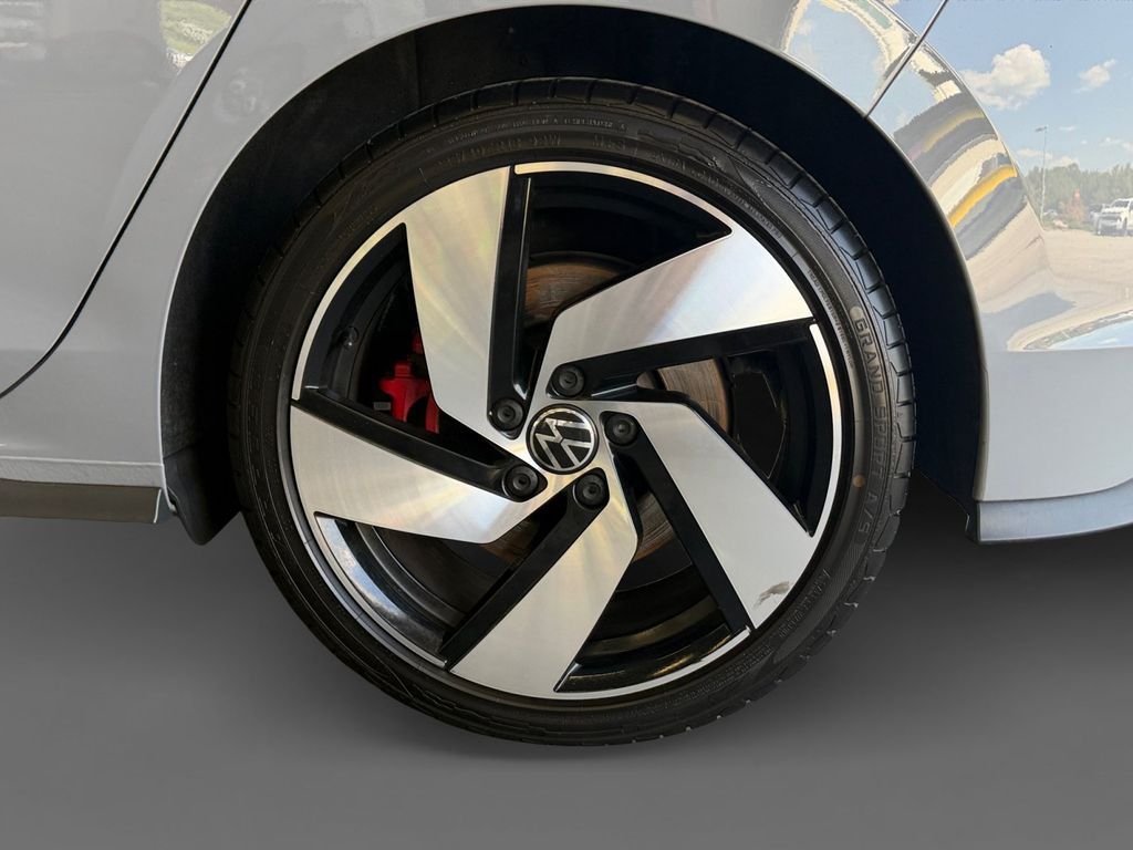 Used 2024 Black Volkswagen 2.0T S image 17