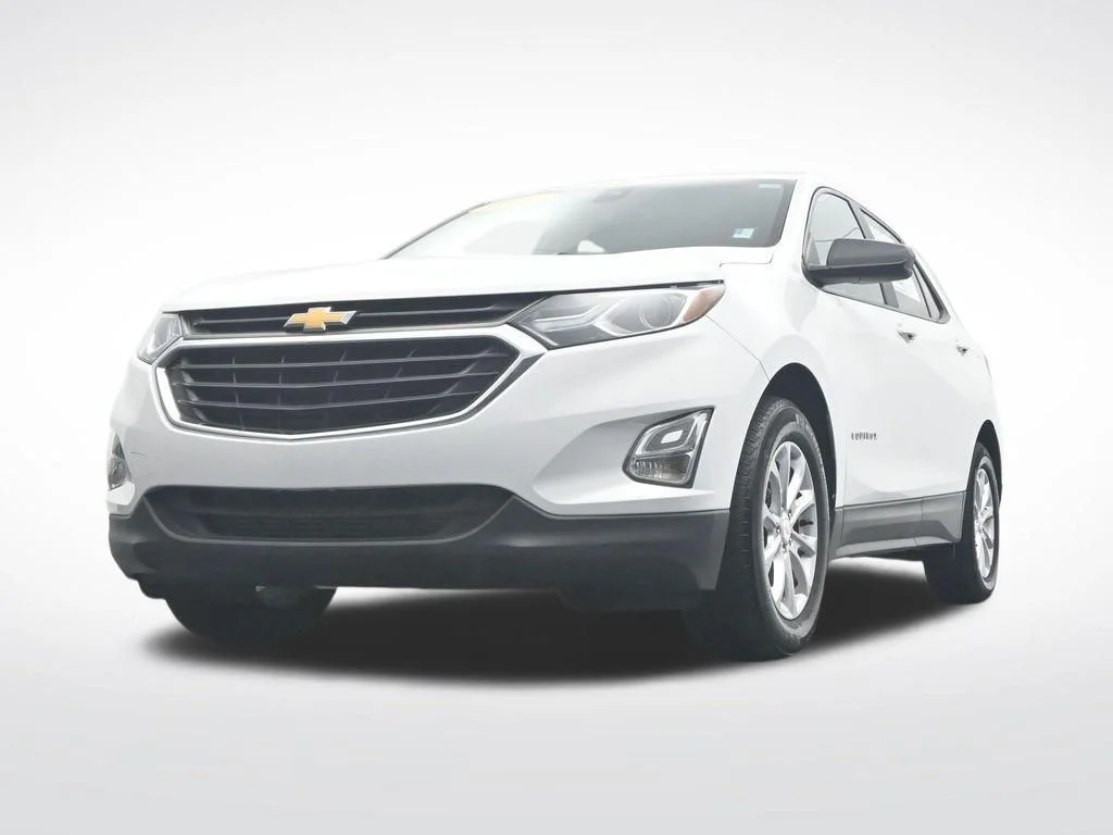 Used 2021 Summit White Chevrolet LS image 40