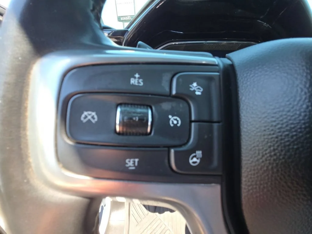 Used 2023 Summit White Chevrolet LTZ image 20