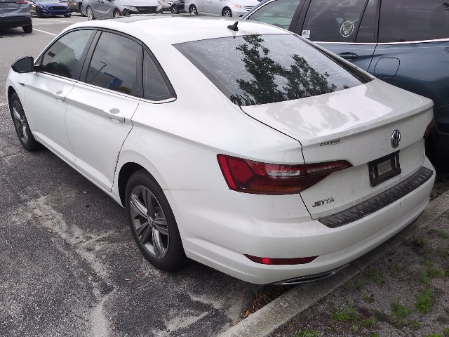 Used 2019 White Volkswagen 1.4T S image 4