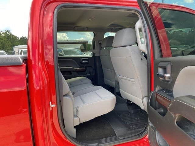 Used 2017 Red GMC SLE image 12