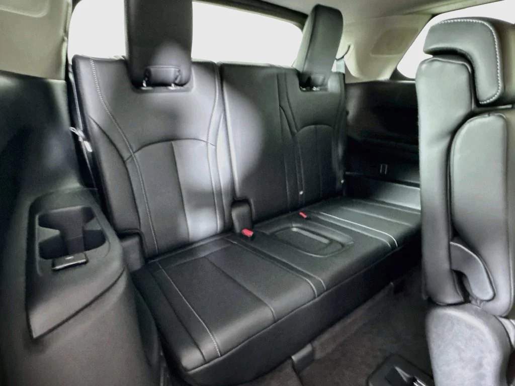 Certified Used 2027 Gray INFINITI LUXE image 38