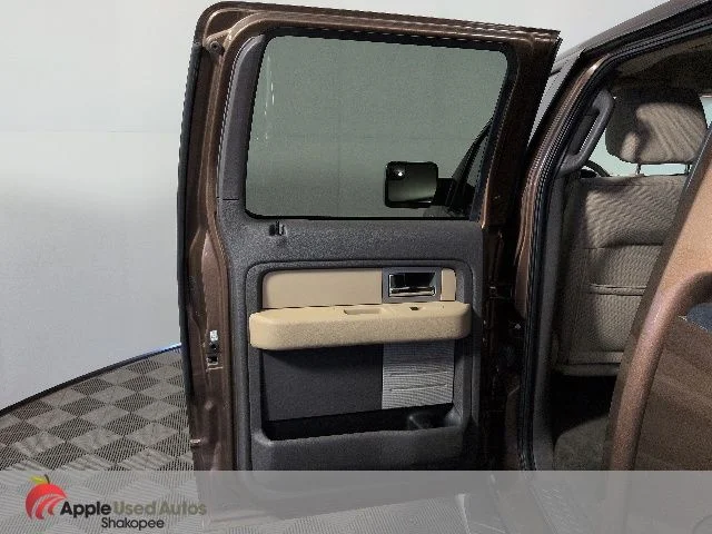 Used 2011 Gold Ford XLT image 24