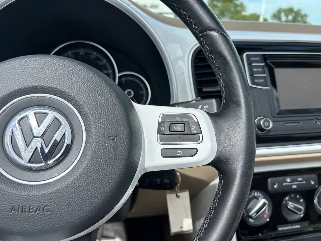 2019 Volkswagen Beetle S - Photo 21