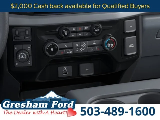 New 2026 Oxford White Ford XLT image 17