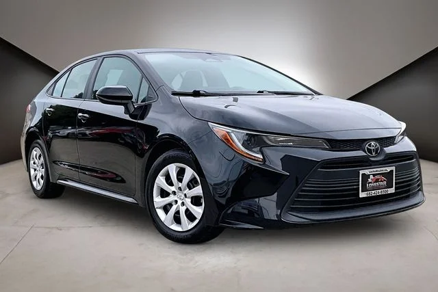 Used 2024 Toyota Corolla LE with VIN 5YFB4MDE0RP172526 for sale in White Settlement, TX
