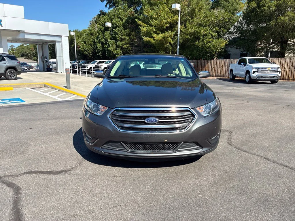 Used 2016 Ford Taurus Limited with VIN 1FAHP2F83GG139926 for sale in Pinehurst, NC