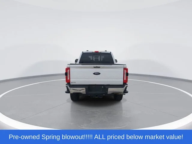 Used 2023 White Ford Lariat image 7