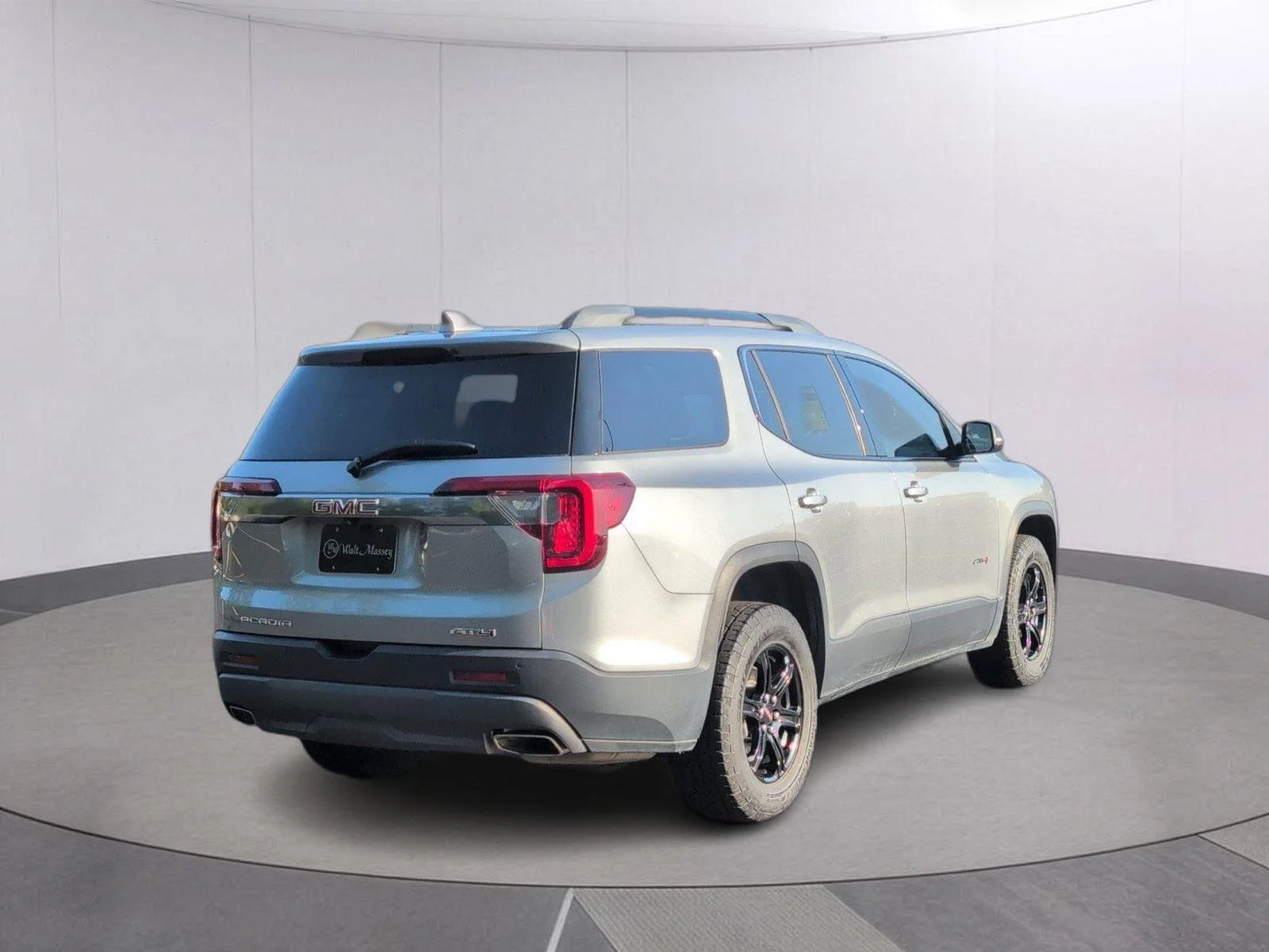 Used 2023 Sterling Metallic GMC AT4 image 7
