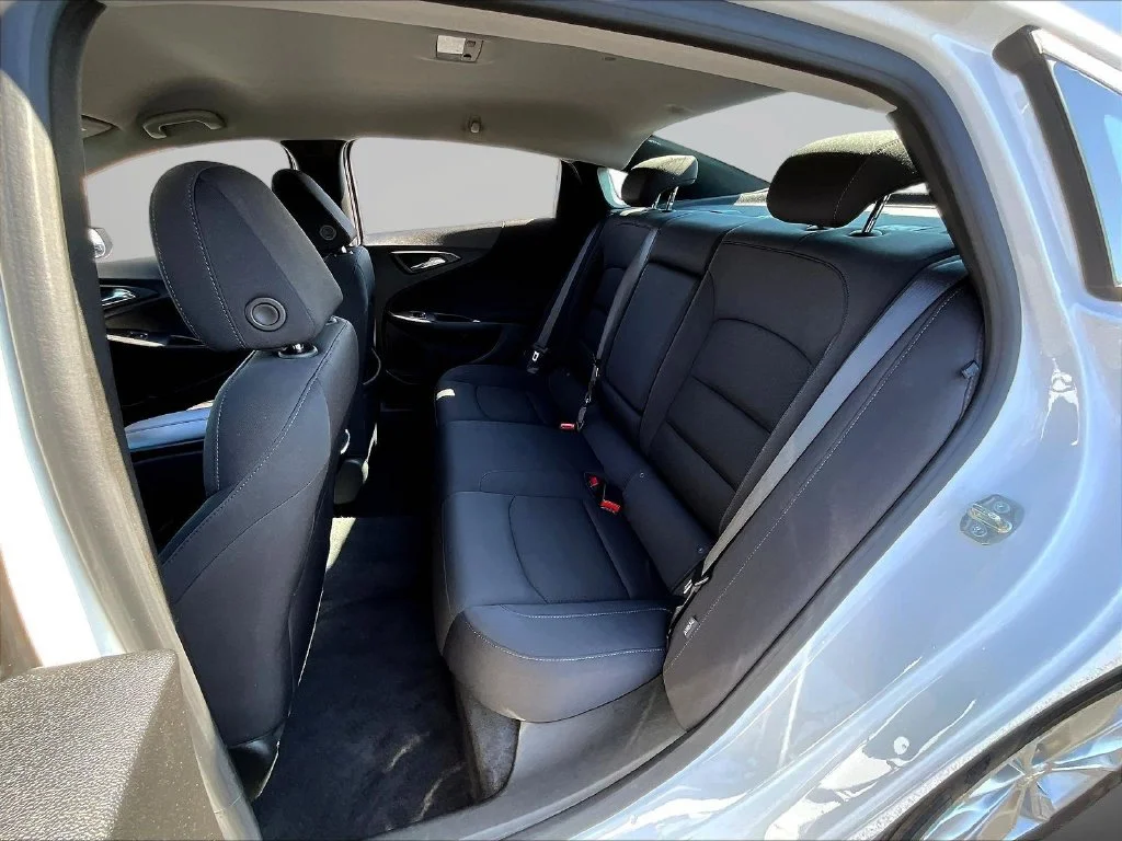Used 2024 White Chevrolet LT image 25