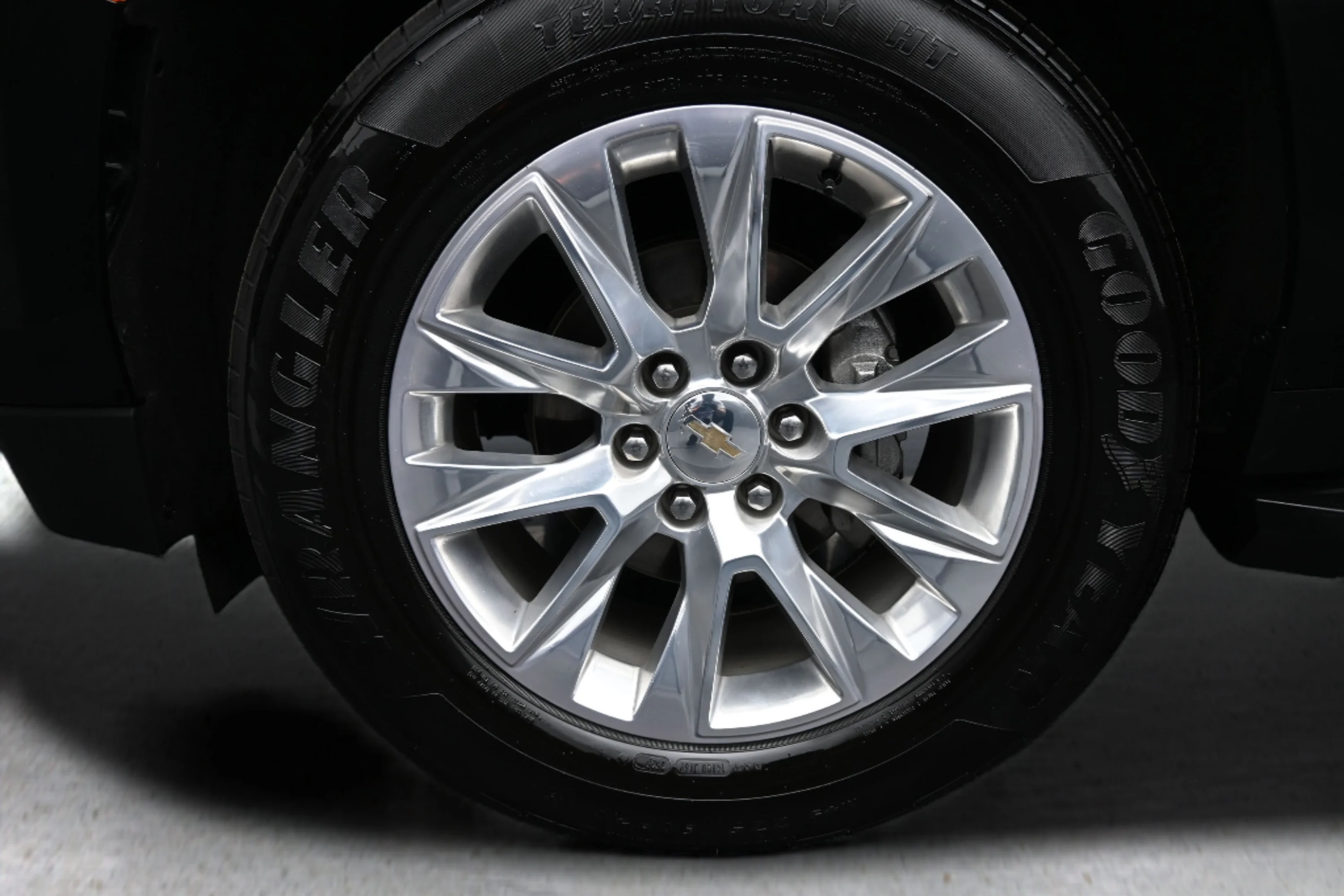 Used 2024 Black Chevrolet Premier image 26
