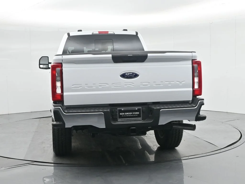 New 2026 White Ford XL image 28