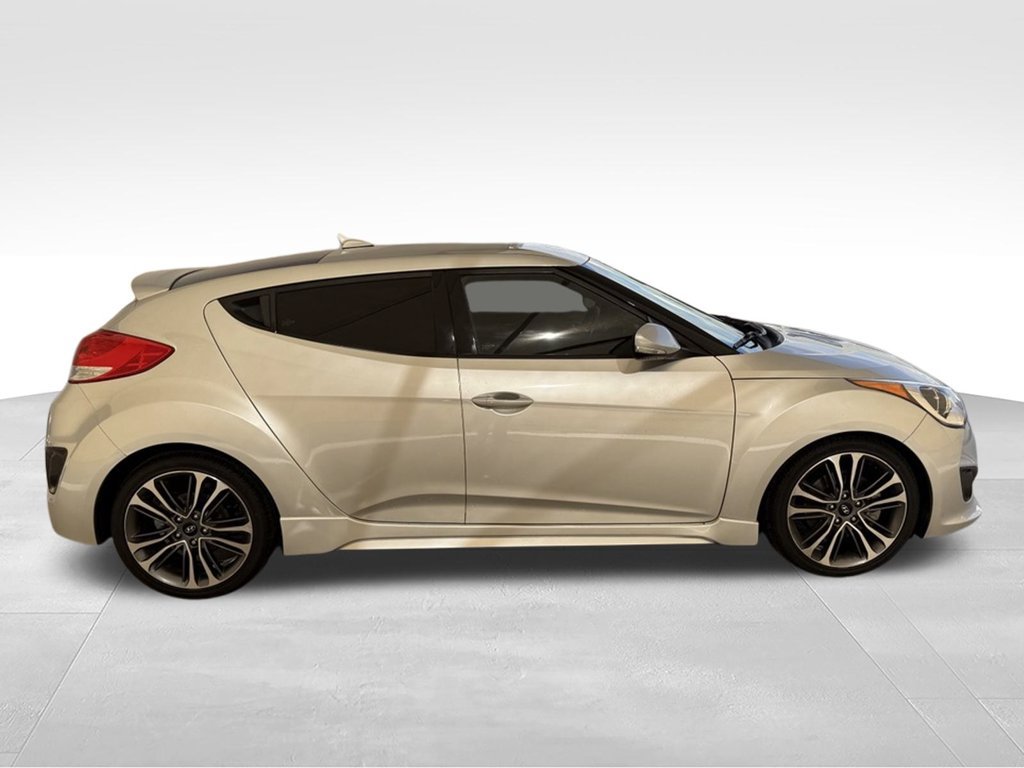 Used 2016 Silver Hyundai Turbo image 6