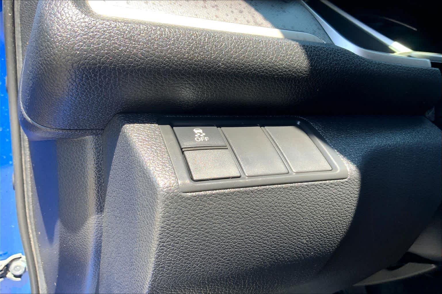 Used 2018 Crystal Black Pearl Honda EX image 29