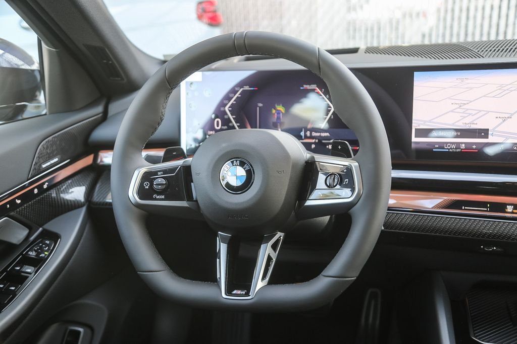 New 2026 Tanzanite Blue II Metallic BMW 540i xDrive image 12