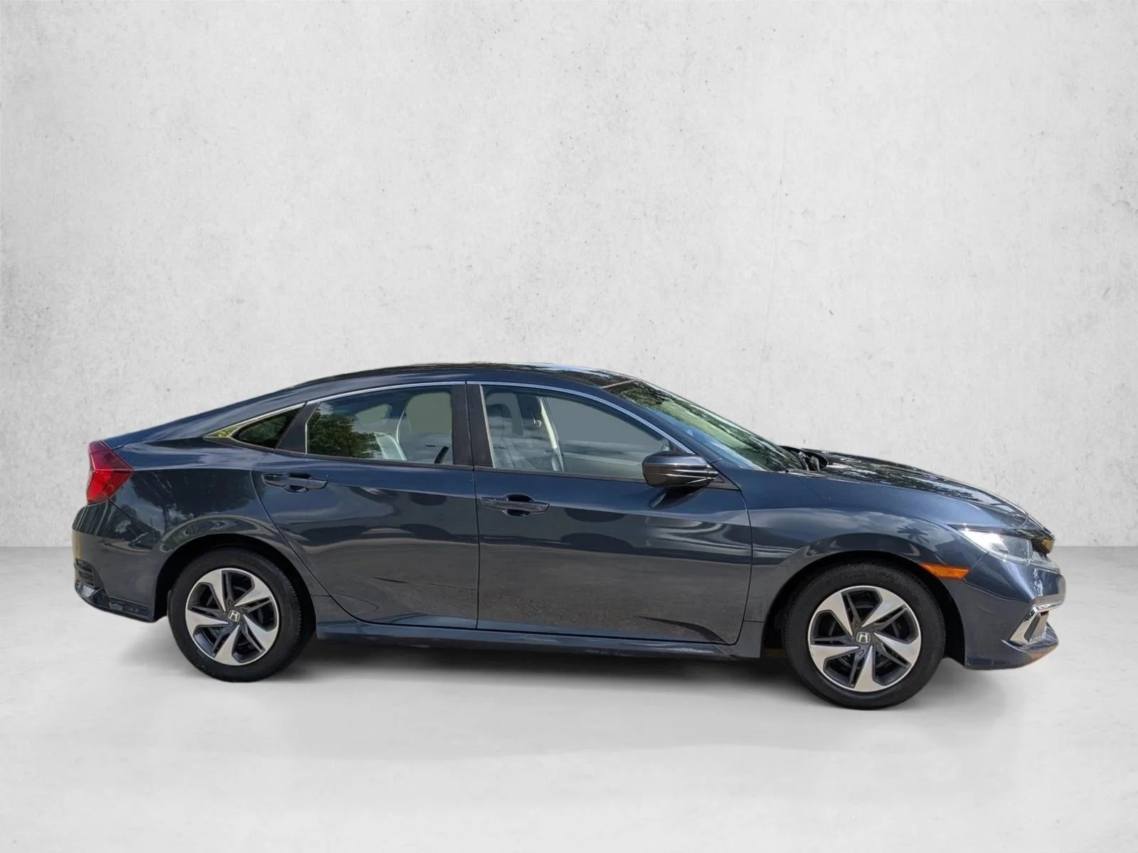 Used 2021 Modern Steel Metallic Honda LX image 4