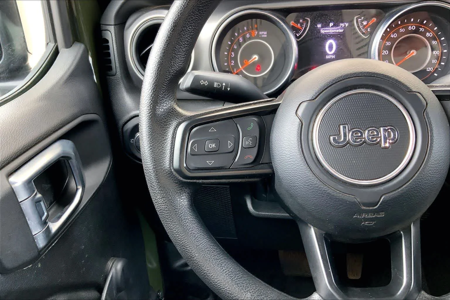 Used 2022 Grn/green Jeep Willys Sport image 23